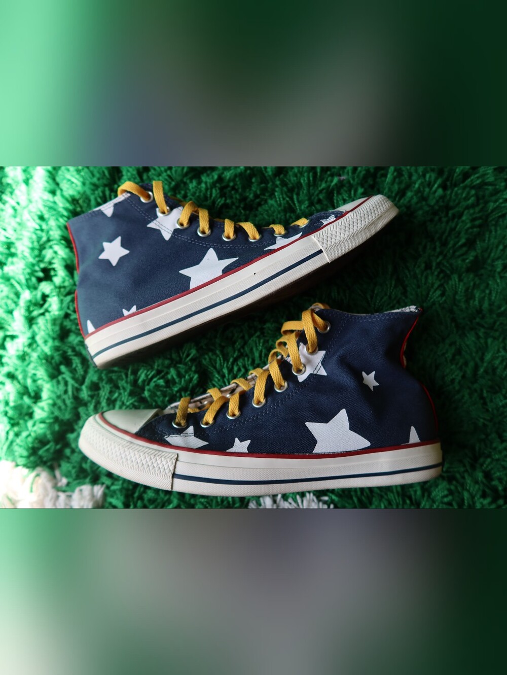 Coraline Converse